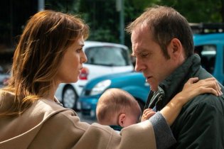 Figli: la nostra intervista a Paola Cortellesi e Valerio Mastandrea