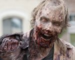 The Walking Dead: Robert Kirkman ha svelato l'origine del virus zombie?