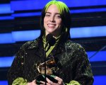 Billie Eilish fa la storia ai Grammy Awards 2020 nella notte dedicata a Kobe Bryant