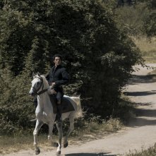 Luna Nera: Giorgio Belli in una scena della serie