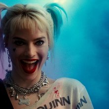 Birds Of Prey - E la fantasmagorica rinascita di Harley Quinn: Margot Robbie in una sequenza del film