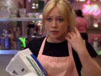 Hilary Duff sul libro di Aaron Carter: 'è disgustoso, un'esca per il profitto'