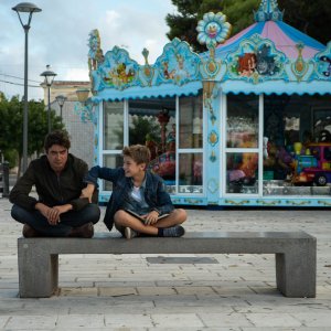 Il ladro di giorni: Riccardo Scamarcio e Augusto Zazzaro in  una scena del film