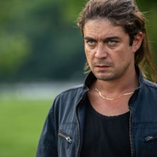 Il ladro di giorni: Riccardo Scamarcio in una scena del film