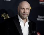 John Travolta torna in tv con la serie Die Hart, ideata da Kevin Hart