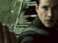 The Matrix 4: Keanu Reeves e Carrie-Anne Moss nelle foto e nei video dal set