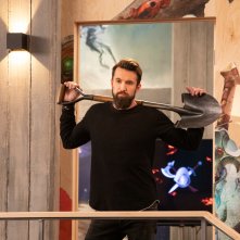 Mythic Quest: Raven's Banquet - Rob McElhenney in una scena del pilot
