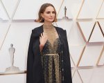Natalie Portman risponde alle critiche: 'Non ho lavorato con molte registe donne, cercherò di migliorare'