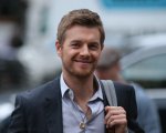 Rick Cosnett di The Flash: 'sono gay', il coming out su Instagram