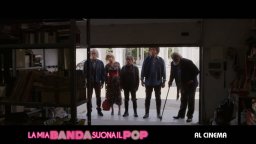 La Mia Banda Suona Il Pop  - Clip Semplicemente Complicata