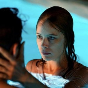 Undine - Un amore per sempre: Paula Beer in un momento del film