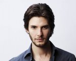 Rapunzel: Ben Barnes si propone per il ruolo di Flynn nel film live-action