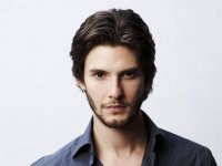 Rapunzel: Ben Barnes si propone per il ruolo di Flynn nel film live-action