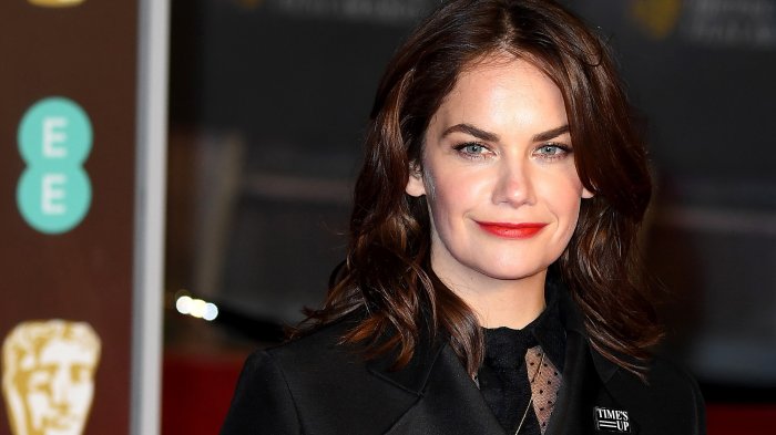 Ruth Wilson e Matt Bomer star del film The Book of Ruth, ispirato a una storia vera