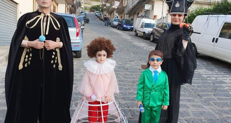 Come Achille Lauro a Carnevale 2020: i 4 costumi di un ...