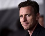 Halston: Ewan McGregor nel ruolo dello stilista, ecco le prime immagini della serie