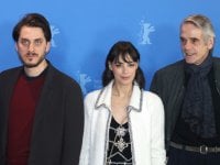 Berlino 2020 al via con Luca Marinelli e le scuse di Jeremy Irons