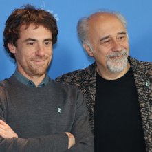 Volevo nascondermi: uno scatto di Elio Germano e Giorgio Diritti al photocall di Volevo nascondermi
