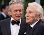 Kirk Douglas: la sua eredità non va al figlio Michael, ecco perché