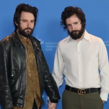 Berlino 2020: uno scatto di Fabio e Damiano D’Innocenzoal photocall di Favolacce