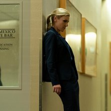 Better Call Saul 5: Rhea Seehorn  nella premiere della stagione 5