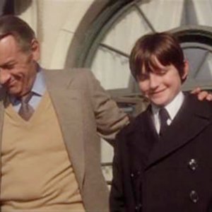 La maledizione di Damien: una scena con William Holden e Jonathan Scott-Taylor