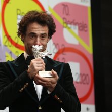 Berlino 2020: Elio Germano alla conferenza dei premiati