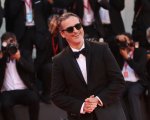 Joaquin Phoenix in Dr. Jekyll and Mr. Hyde della Universal?
