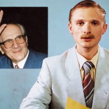 Good Bye, Lenin!: una scena con un finto telegiornale