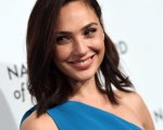 Gal Gadot, per scelta di Netflix vola su jet privati a causa del Coronavirus