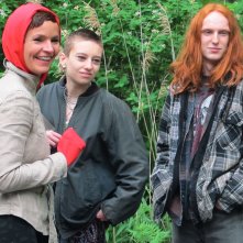 Goddess of the Fireflies: la regista  L'inis Anaïs Barbeau-Lavalette col cast