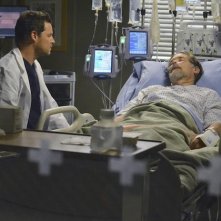 Grey's Anatomy 12: Justin Chambers in una scena del decimo episodio