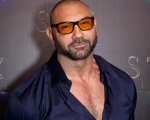 Dave Bautista debutta su TikTok con un esilarante video: 'Sono un idiota!'