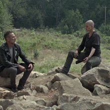 The Walking Dead 10: Jeffrey Dean Morgan e Samantha Morton nell'episodio La stella del mattino