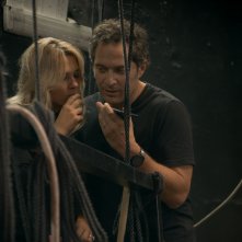 Celebrity Hunted: Caccia all'uomo - Claudio Santamaria e Francesca Barra in fuga