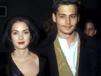 Winona Ryder difende Johnny Depp dalle accuse di Amber Heard: 'Con me non è mai stato violento'