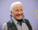 Lyle Waggoner è morto all'età di 84 anni, aveva recitato in Wonder Woman