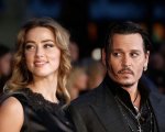 Johnny Depp: Amber Heard ha sbattuto una porta sulla testa dell'attore