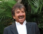 Coronavirus, Gigi Proietti fa un appello ai nonni: “Siate un esempio per i giovani”