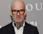 Coronavirus, Michael Stipe: 'State a casa, seguite le 4 regole, sono un'ex popstar ma ascoltatemi'