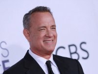 Coronavirus, Tom Hanks aggiorna: 'I sintomi sono gli stessi e ho imparato a spalmare la Vegemite'