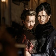 Freud: Ella Rumpf in un momento della serie Netflix