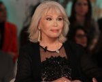 Amanda Lear: “A 80 anni due ore di sesso al giorno sono il massimo”