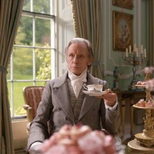 Emma: Bill Nighy in una scena del film