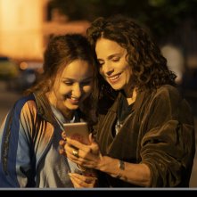 Vampiri: due delle protagoniste della serie Netflix