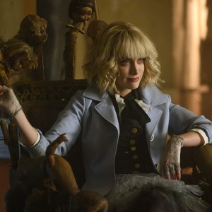 Batwoman: Rachel Skarsten nella serie