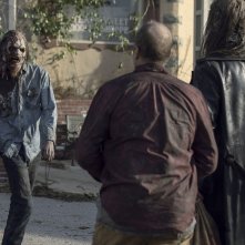 The Walking Dead Episode 1014 Look At The Flowersl Promotional Photo 07