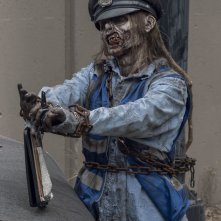 The Walking Dead Episode 1014 Look At The Flowersl Promotional Photo 13