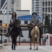 The Walking Dead Episode 1014 Look At The Flowersl Promotional Photo 15