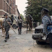 The Walking Dead Episode 1014 Look At The Flowersl Promotional Photo 17
